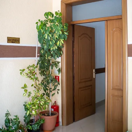 Skrapari 3* Corovode