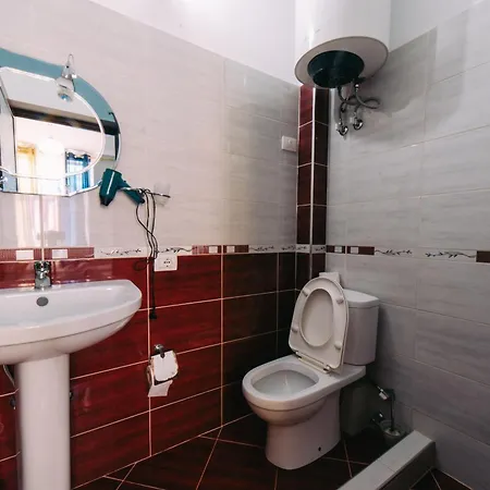 Отель Skrapari Corovode