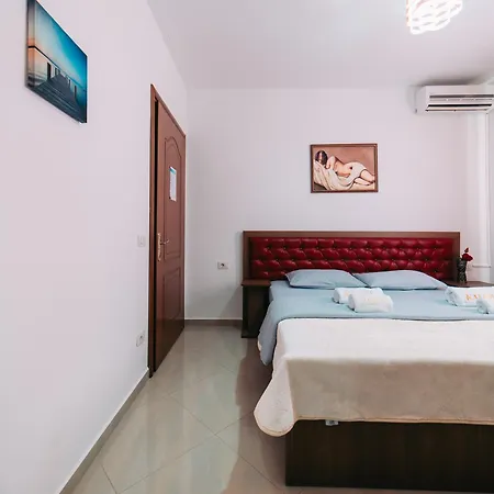 Hotel Skrapari 3*