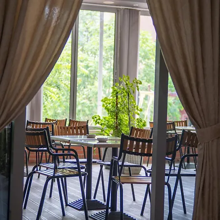 Hotel Skrapari 3*